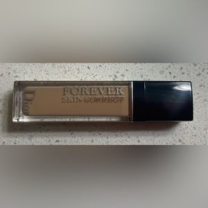 Dior Forever Skin Correct Full-Coverage Concealer in shade 1N